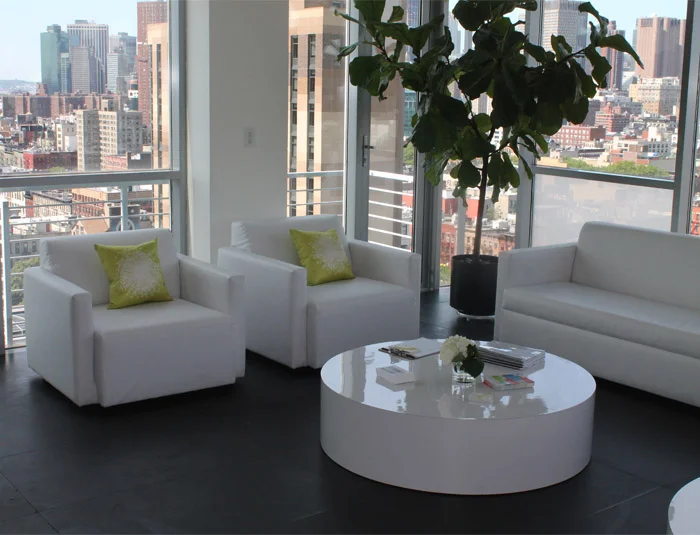 PLATFORM COFFEE TABLE — rentquestnyc
