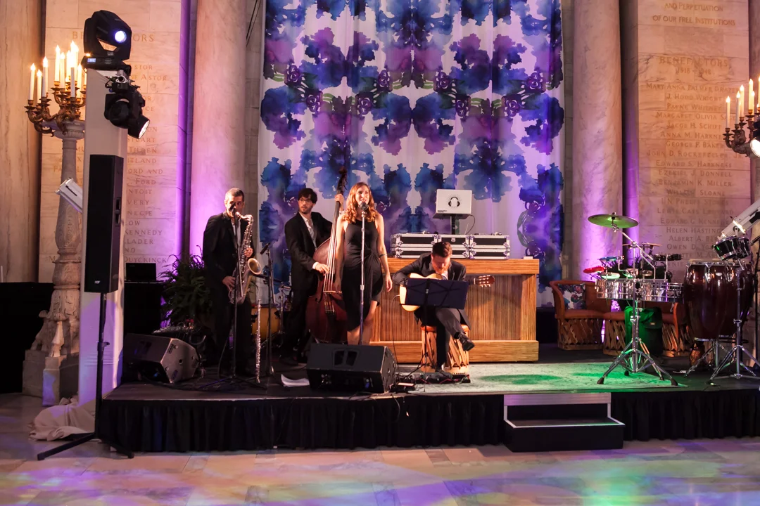 rentquest knot gala 2015-8907.jpg