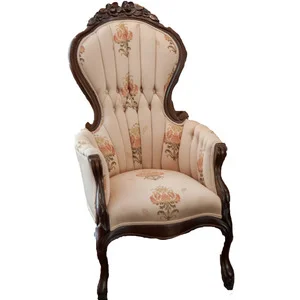 VINTAGE FLORAL ARM CHAIR