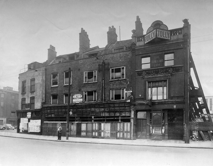 The Blue Coat Boy at 5 Norton Folgate High Street until it closed in 1968 and was demolished.