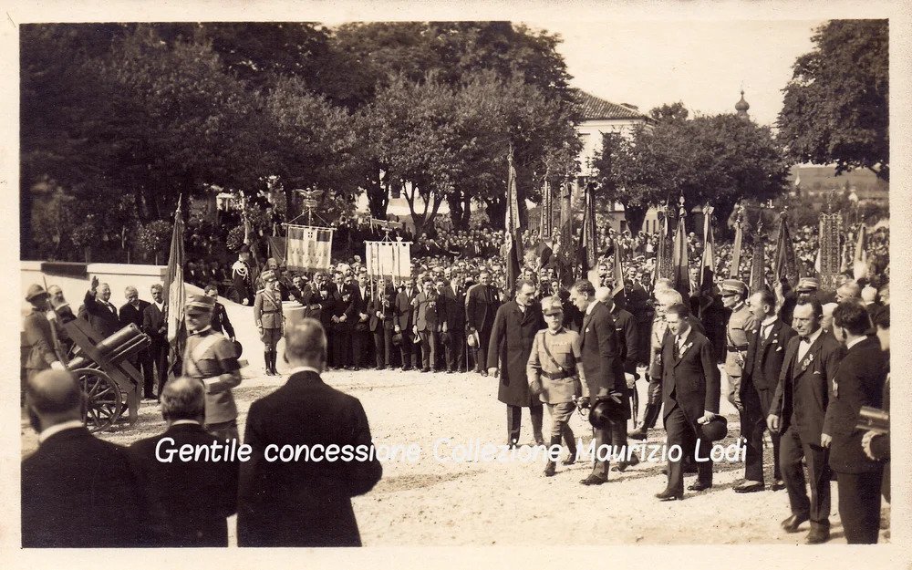 SM+5+e+6+ottobre+1924+inaug+mon+caduti+gg+martignacco+friuli+(c).jpg