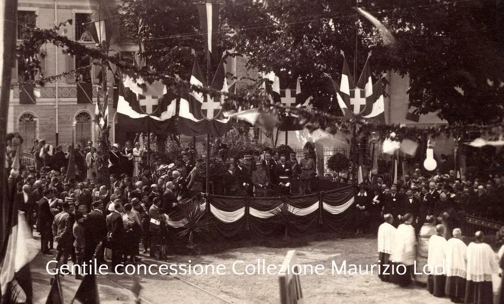 Bosco+Chiesanuova+VR+24+mag+1924+inaug+monum+caduti+gg+con+SM+il+Re+(c).jpg