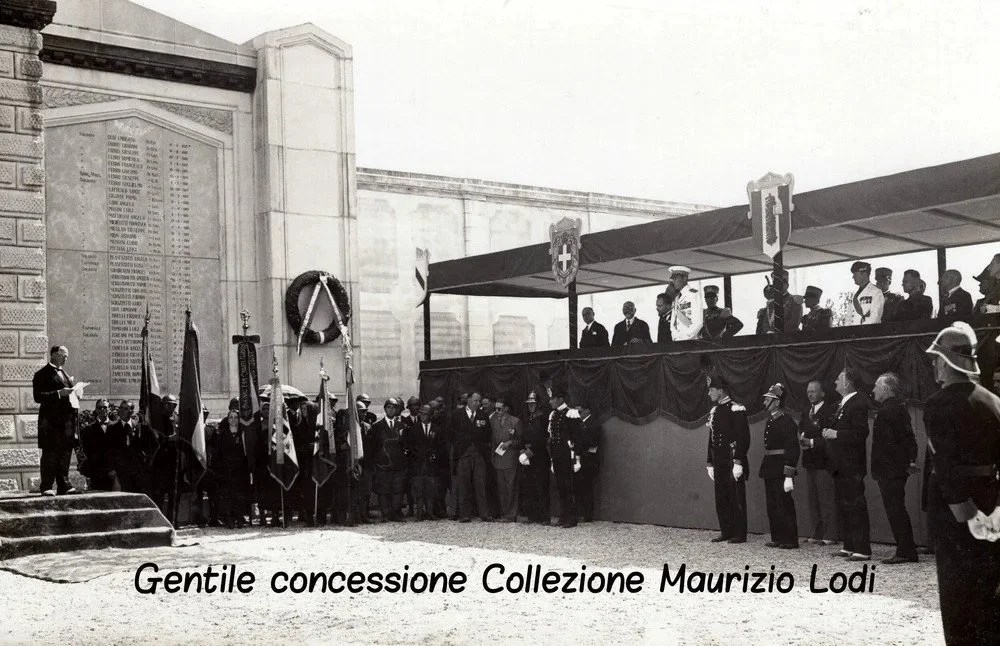 mortegliano+28+08+1932+inaug+monum+gg+podesta+Presacco+dr+cav+Cesare+e+Amedeo+di+Savoia+(c).jpg