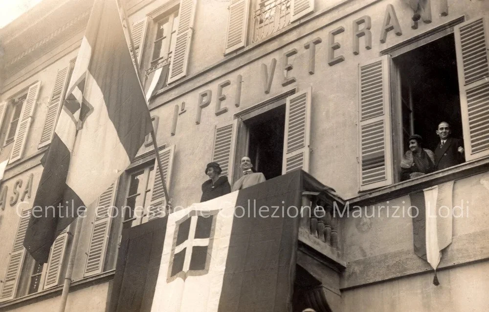 Turate+Co+21+11+1932+visita+principi+di+piemonte+casa+umberto+I+per+veterani+guerra+(C).jpg