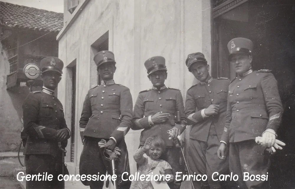 la+Zia+con+i+militari+c.jpg
