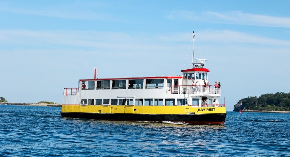 Island Commons Bay Mist Cruise