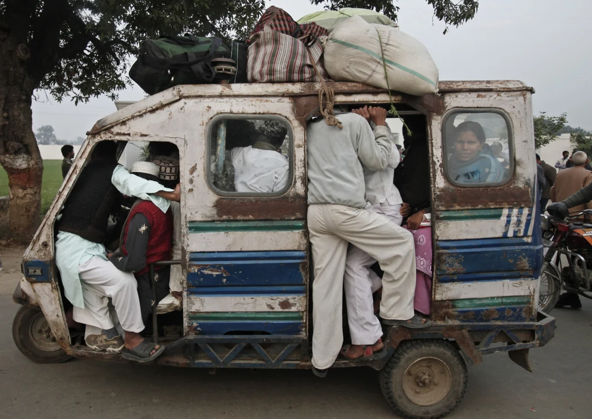 overloaded-india (2).jpg