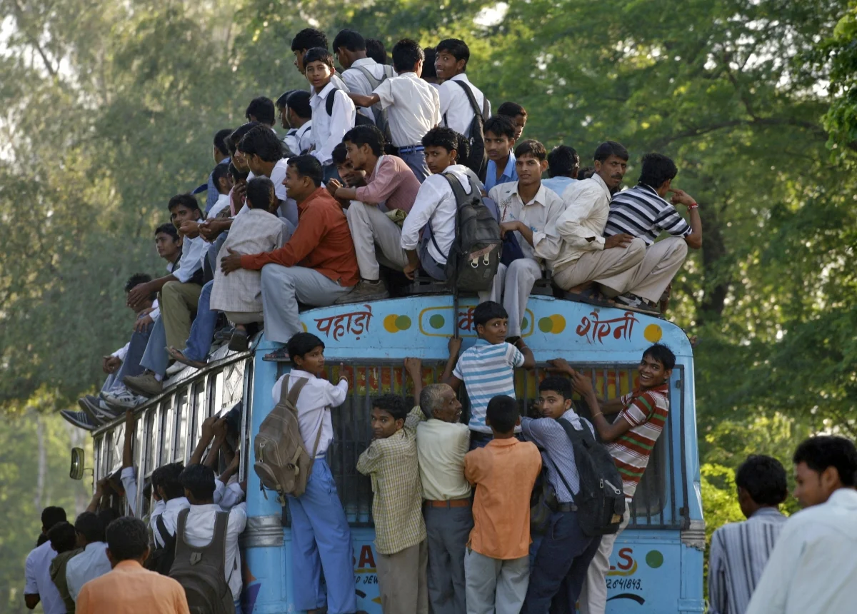 overloaded-india.jpg