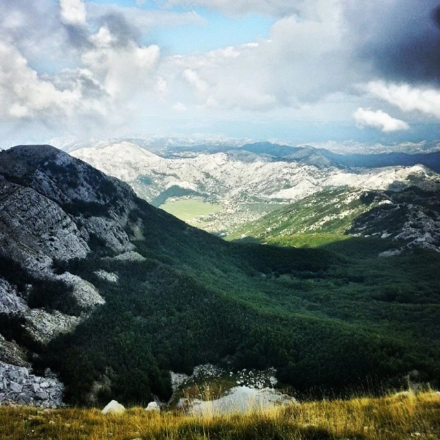 Locven Mountain sun.jpg