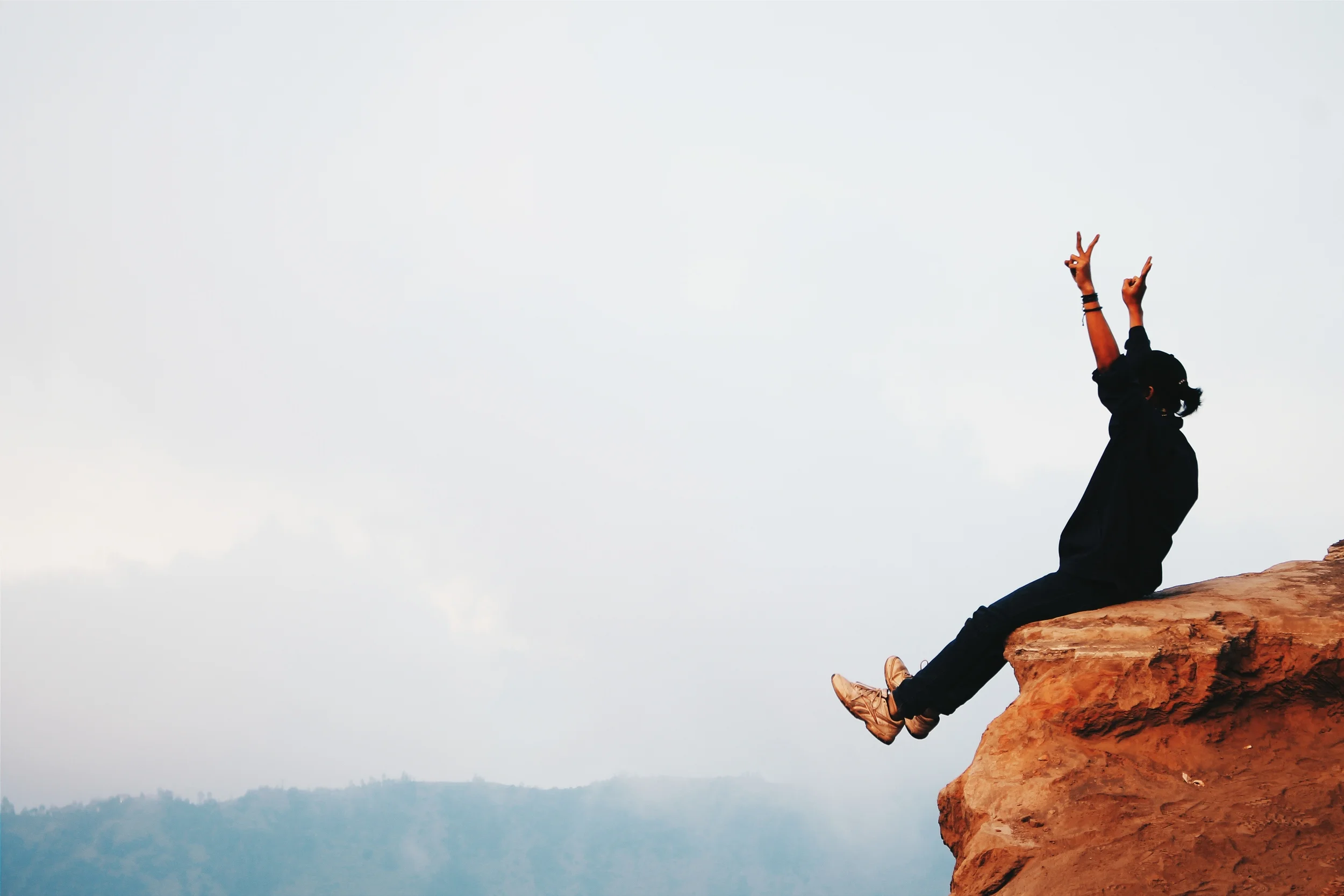 FLIGHT HACK: Fly to 10 Countries in 30 Days For Just $160