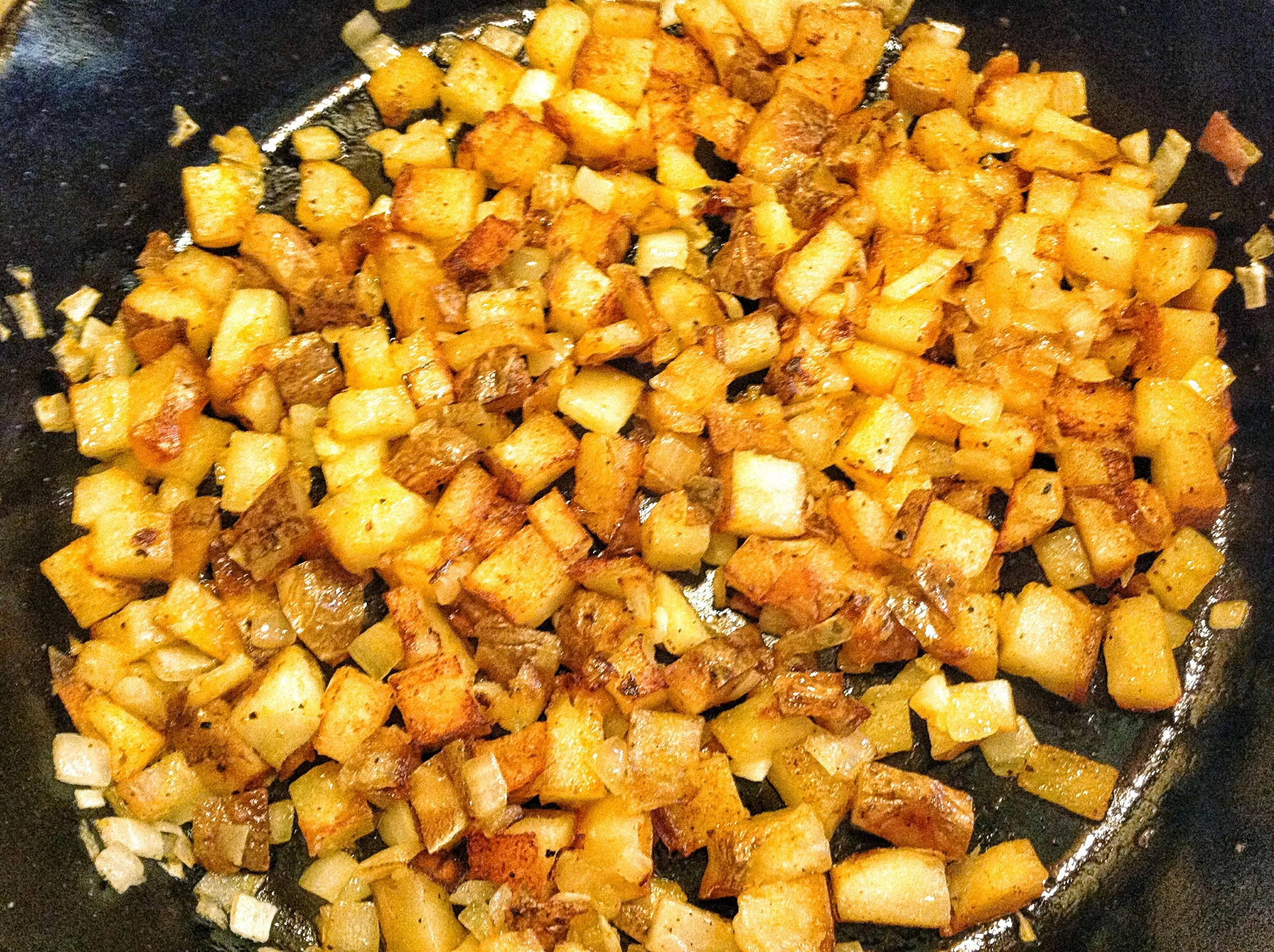 These are done, plate them with your favorite egg dish. Mmmmmmm boy, it's good!