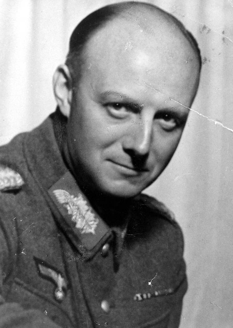 Generalmajor Henning von Tresckow, Chief of Staff 2nd Army