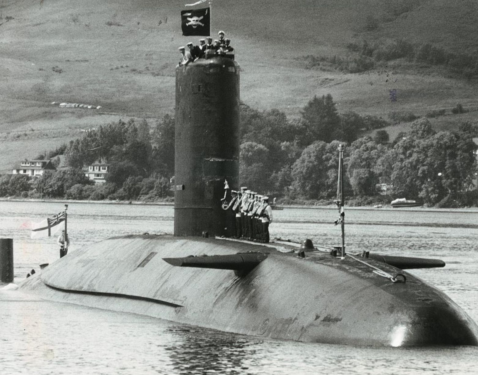HMS Conqueror flying the Jolly Roger on return from the Falklands in 1982