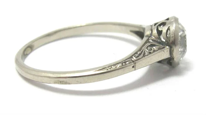 Early 20th century platinum and 1.04ct Old European cut diamond solitaire engagement ring, at Gray & Davis