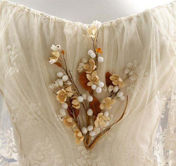 Artificial orange blossoms worn by Henrietta Woodcock at her wedding in 1848. Victoria & Albert Museum. 