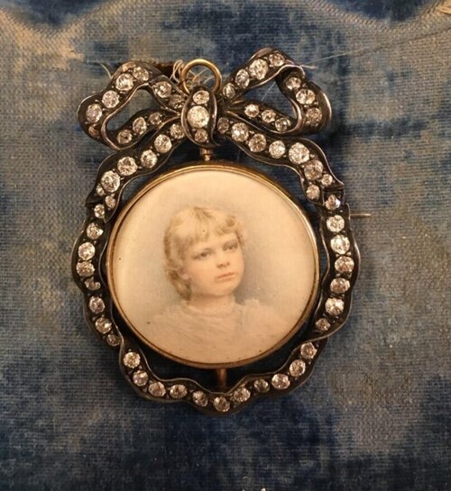 Large Vintage Style Antiqued Silver Locket Long Elegant Handmade Necklace with Gift Box Victorian Keepsake