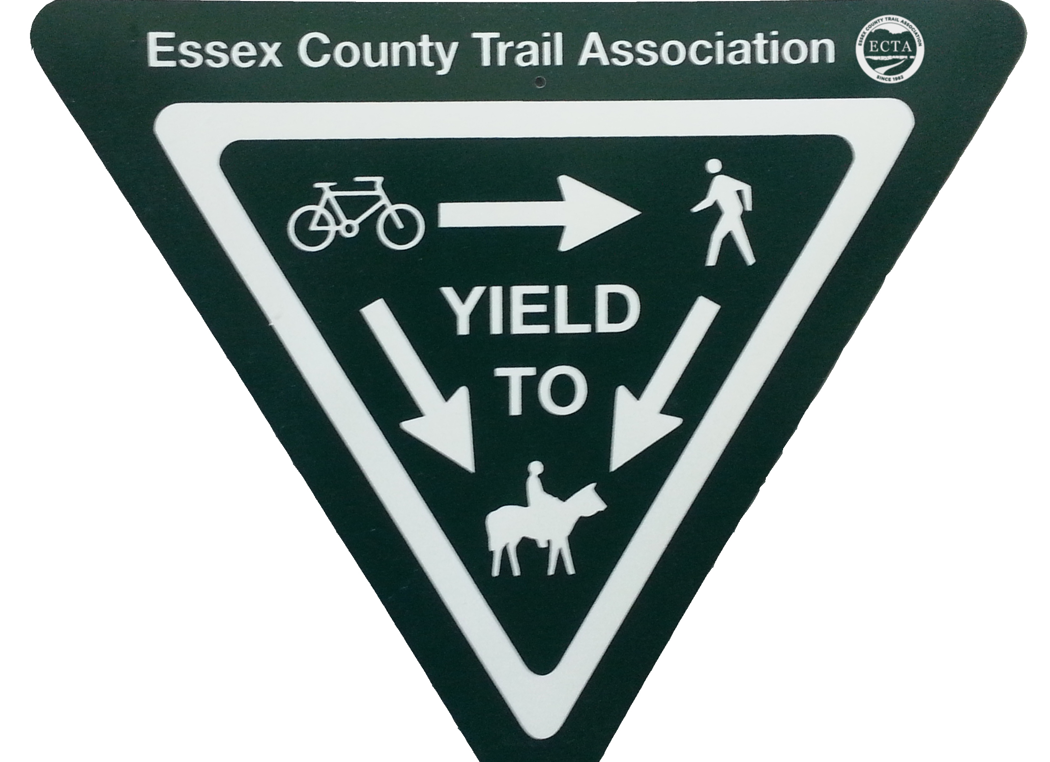 trail-yield-sign.jpg