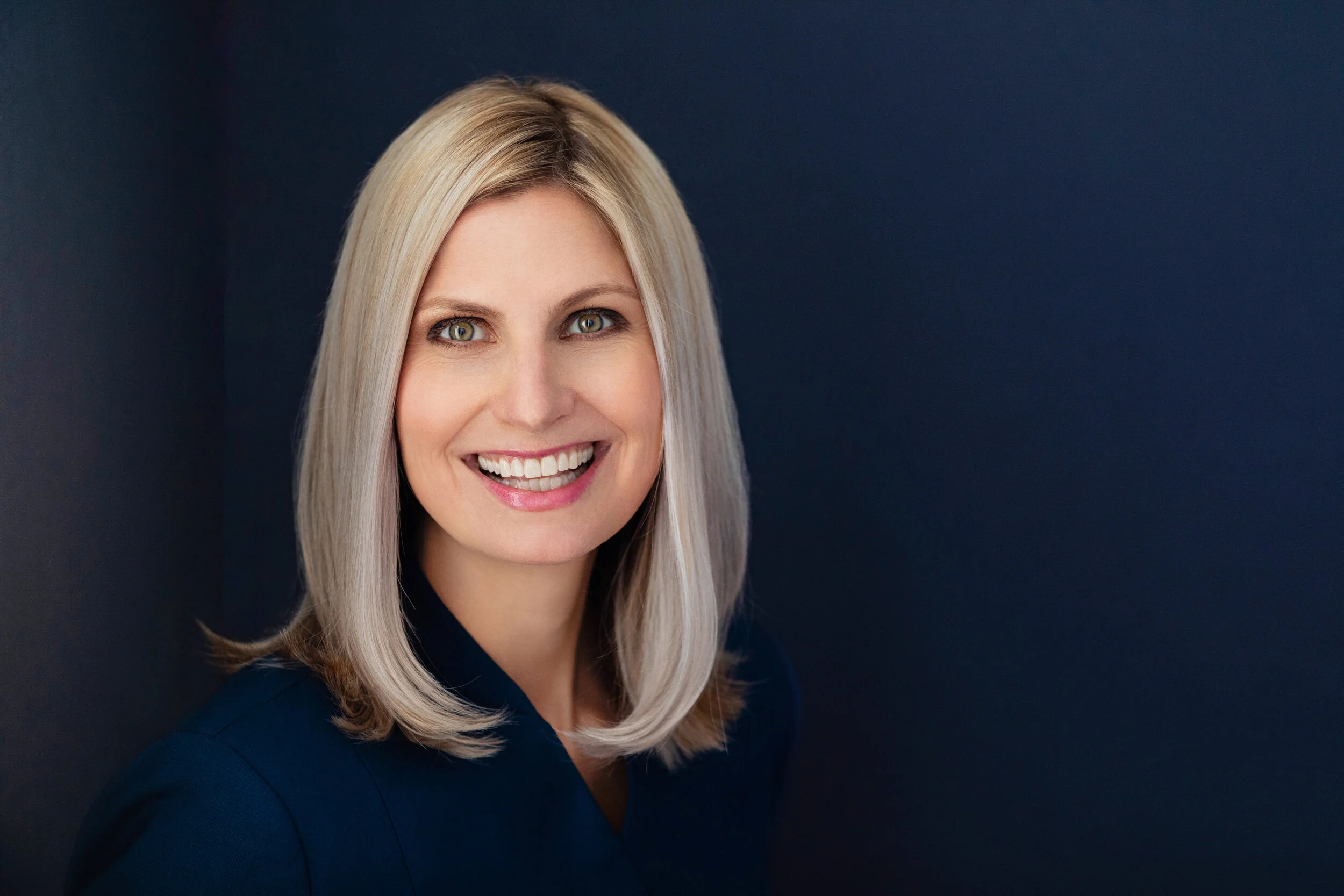 Lisa Damico Portraits │DC Arlington Alexandria Women's Headshot Photographer