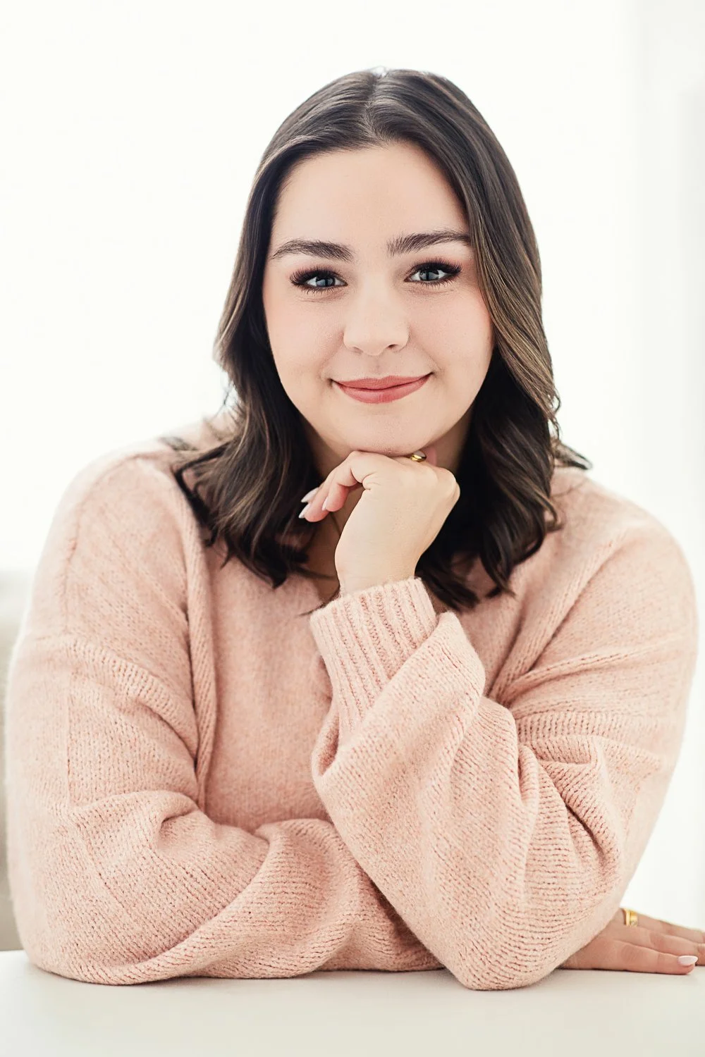  Hannah, Therapist
