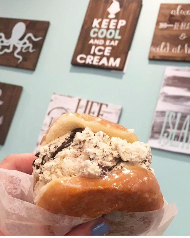 Coffee house cookies &amp; cream inside a doughnut sandwich is the only way I want my coffee and doughs today! 📷@m.l.smith