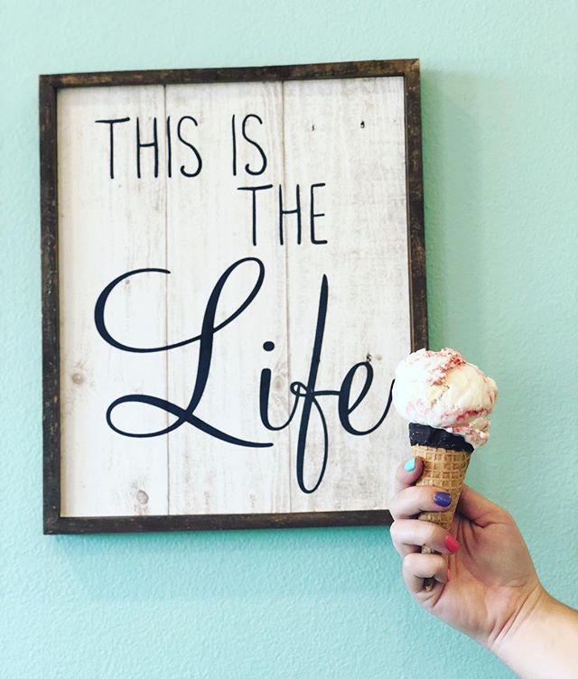 Yes this is the life! Ice cream in Gulf Shores @islandicecream!