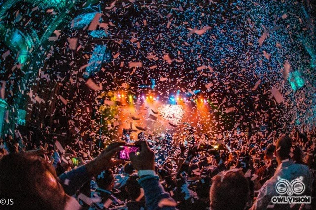 confetti.jpg