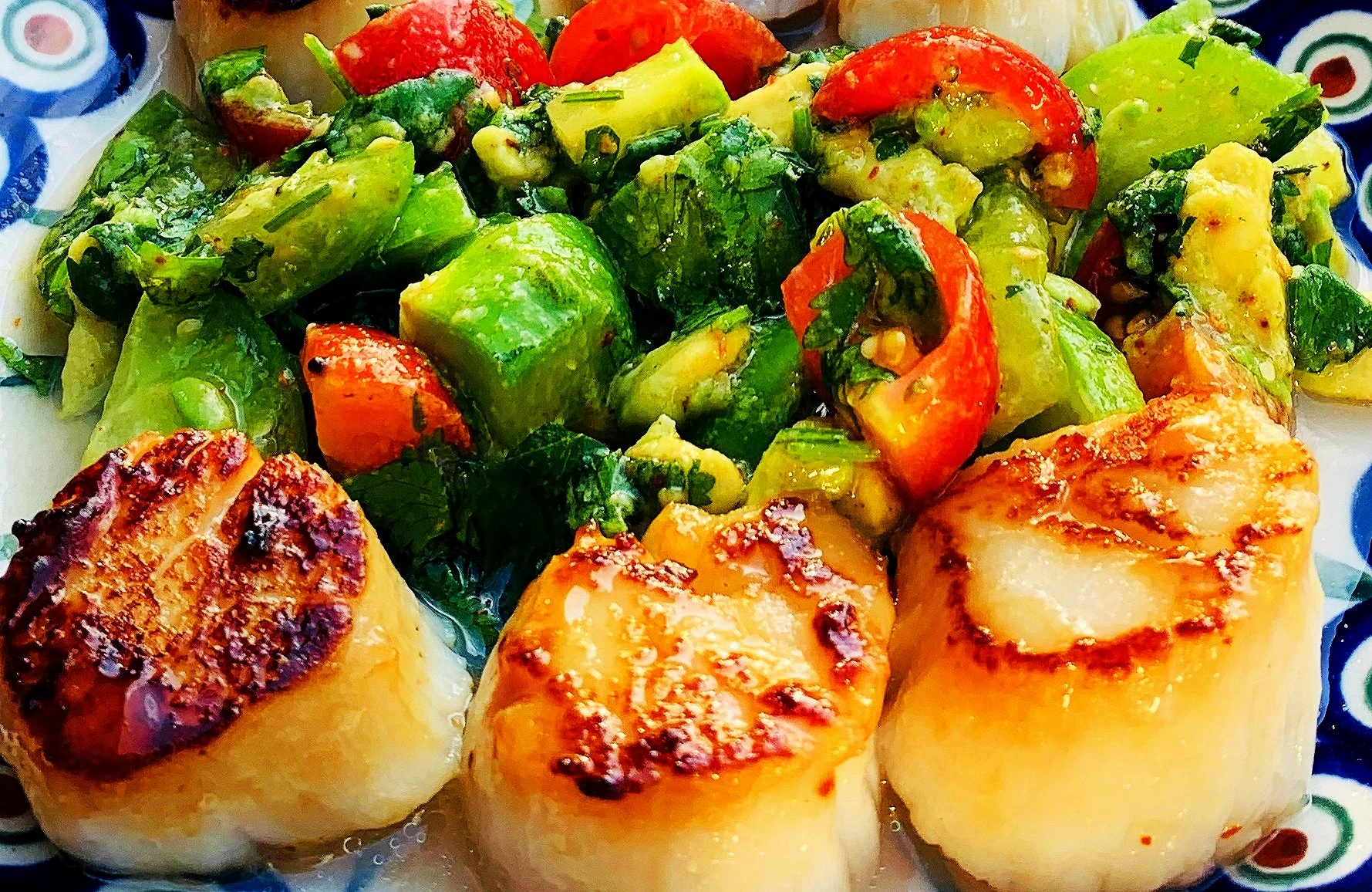 Local Scallops, Fresh Avocado, Tomato, Coriander Lime Salsa