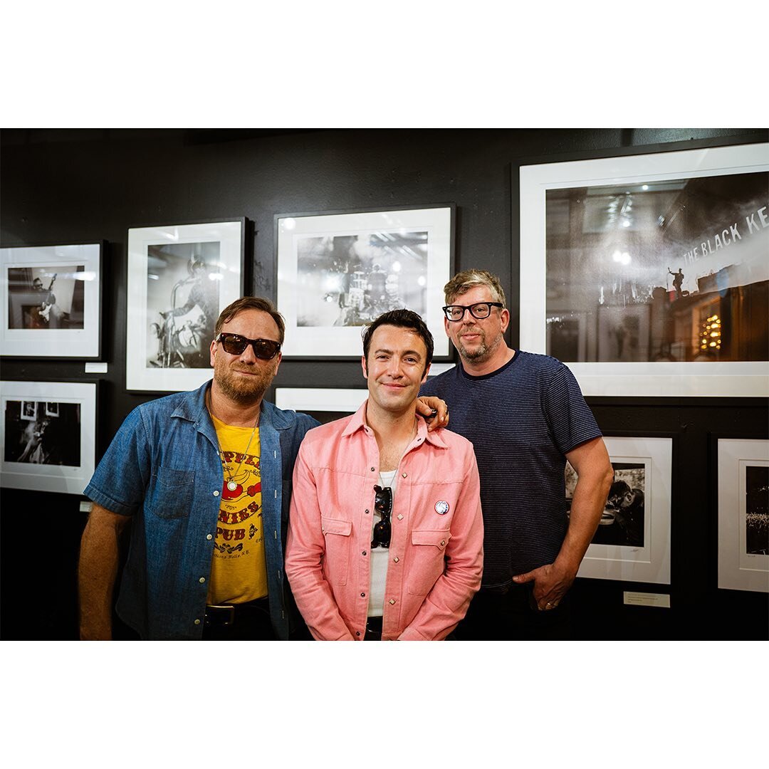 I&rsquo;d like to thank everybody for coming out on Wednesday for the grand opening of THE BLACK KEYS : PHOTOGRAPHS BY LARRY NIEHUES 

I think we can all agree, it was an incredible night. Congratulations @larryniehues on an amazing collection. Speci