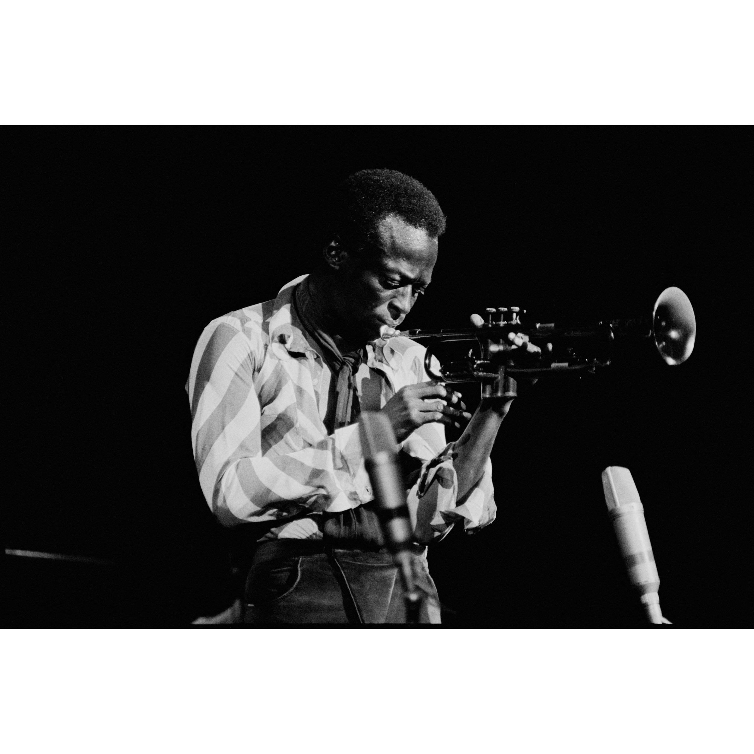_Miles_Davis_.jpg