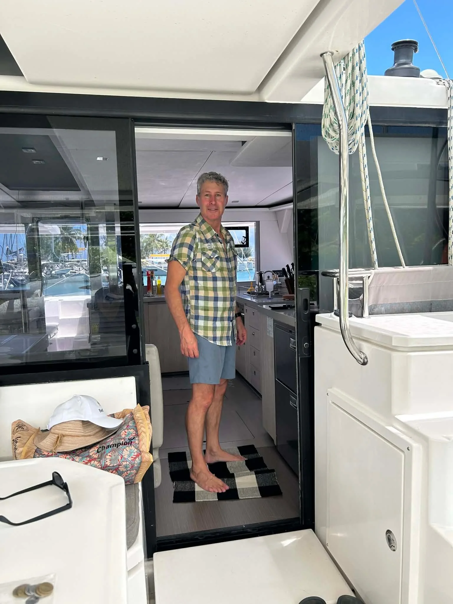 boat jobsSi on yacht.jpg