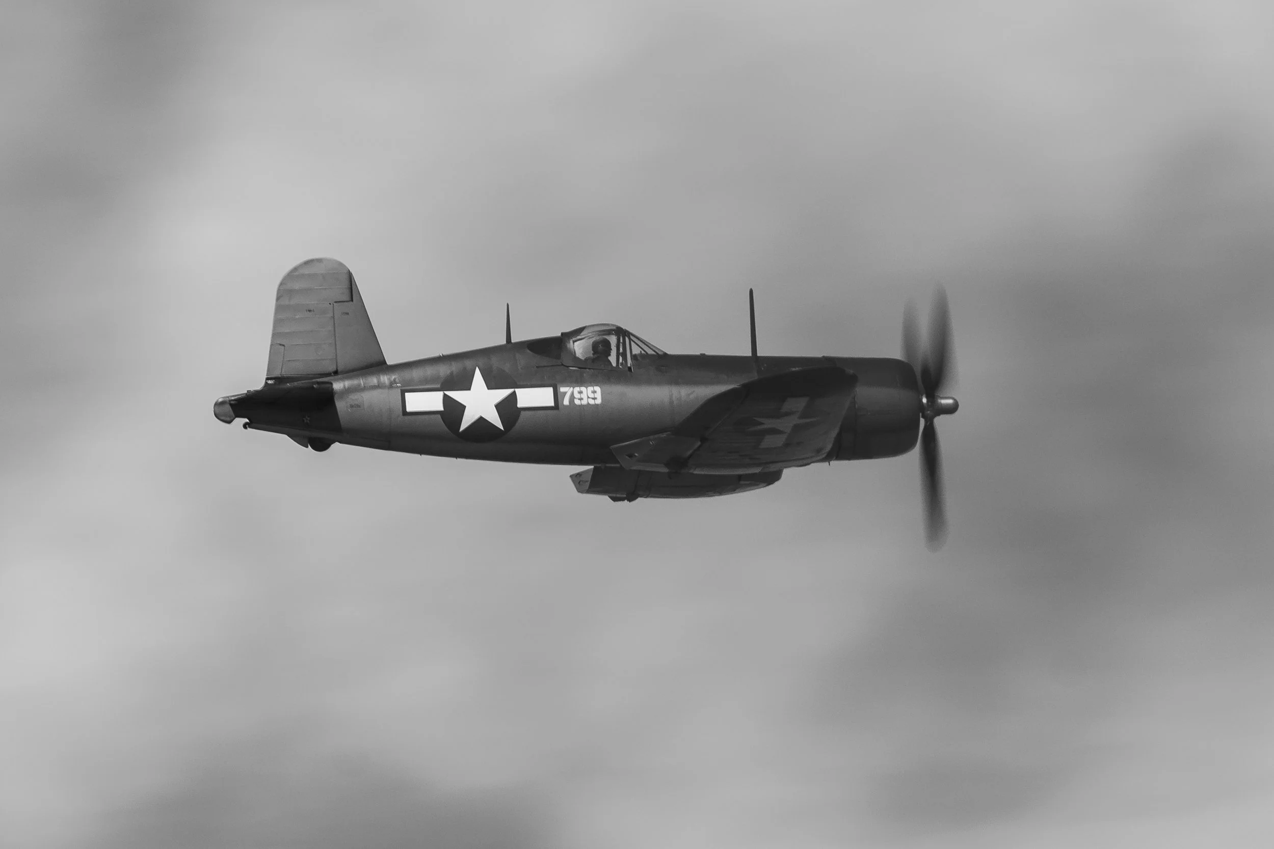 F4U Corsair 