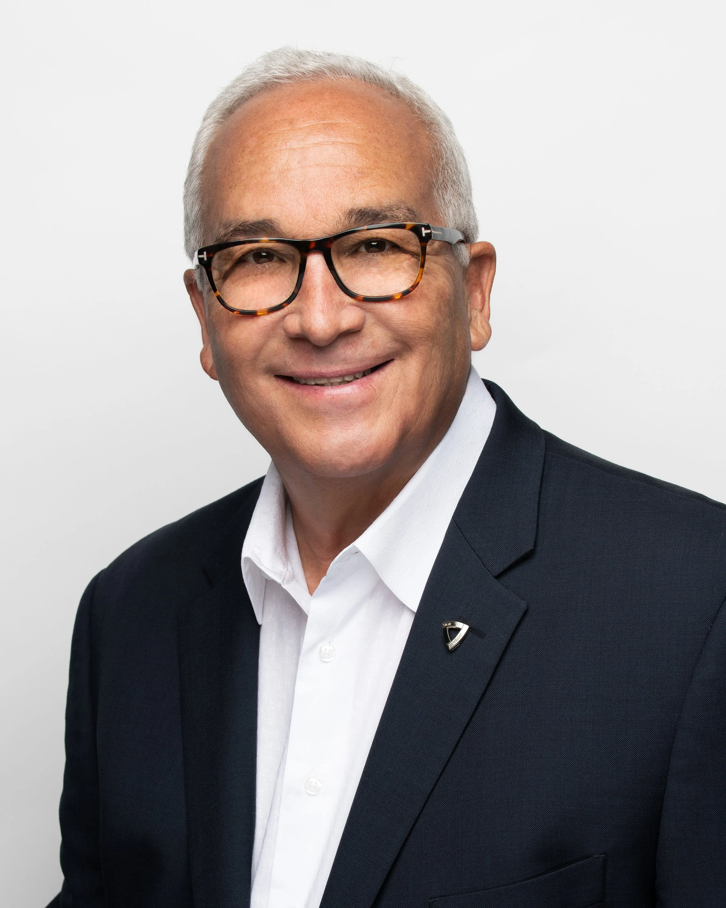 EBS_Realty_TJP_Head-Group_Shots_6-26-25-022-Edit copy_sRGB copy.jpg