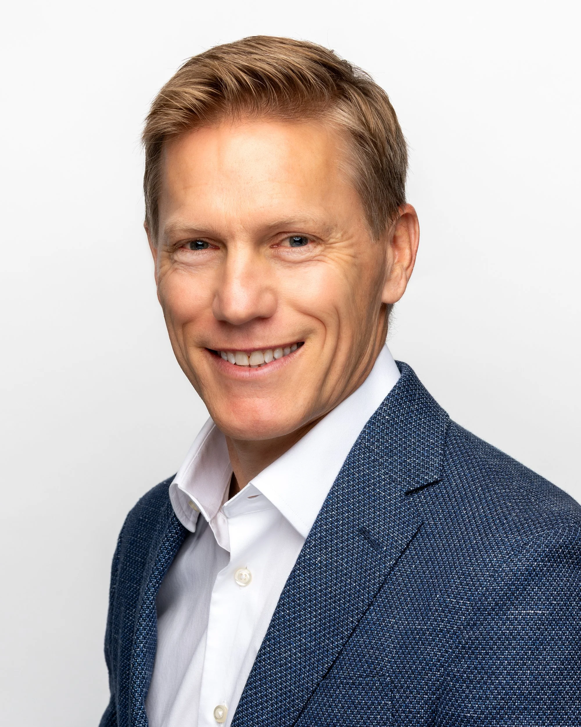 EBS_Realty_TJP_Head-Group_Shots_6-26-25-017-Edit copy_sRGB copy.jpg