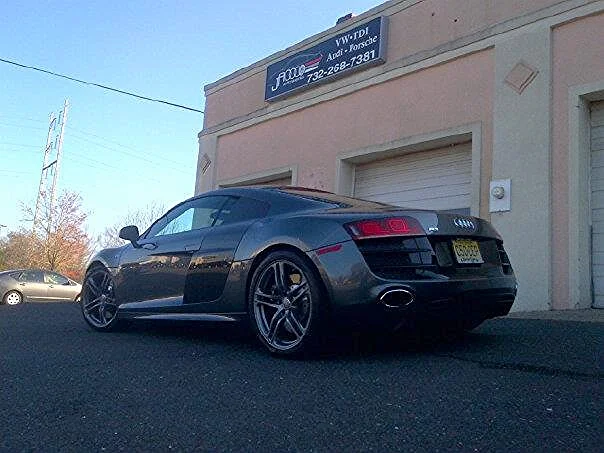 Audi R8 Specialist
