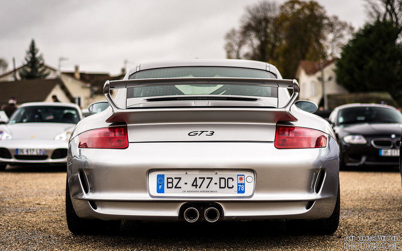 Porsche Fall Maintenance NJ.jpg