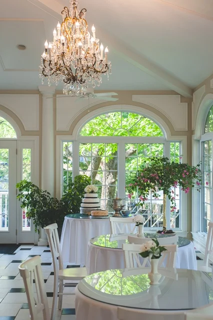 white-room.jpg