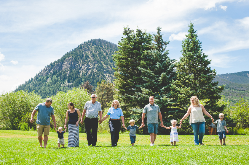 Family photo session in Frisco, Colorado with grandparents, parents and grandchildren. Colorado mountain family photos