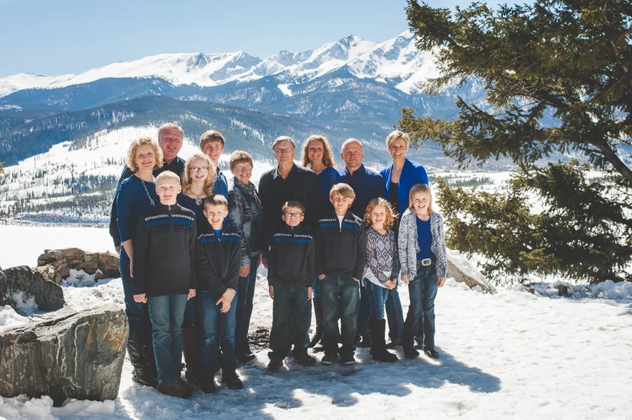 This large group came together for a winter family reunion in the mountains and decided to have some fun with a snowy photo shoot near Breckenridge, Colorado.