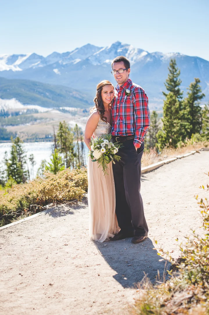 Peak One in Frisco, Colorado frames these newlyweds after their gorgeous autumn elopement at Sapphire Point. | Keeping Composure Photography