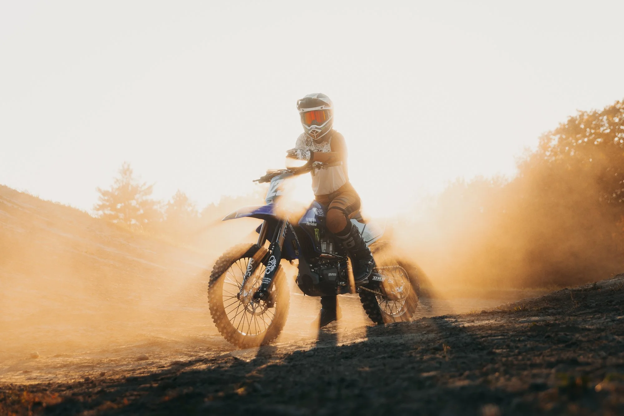 FASTHOUSE | Vicki Golden