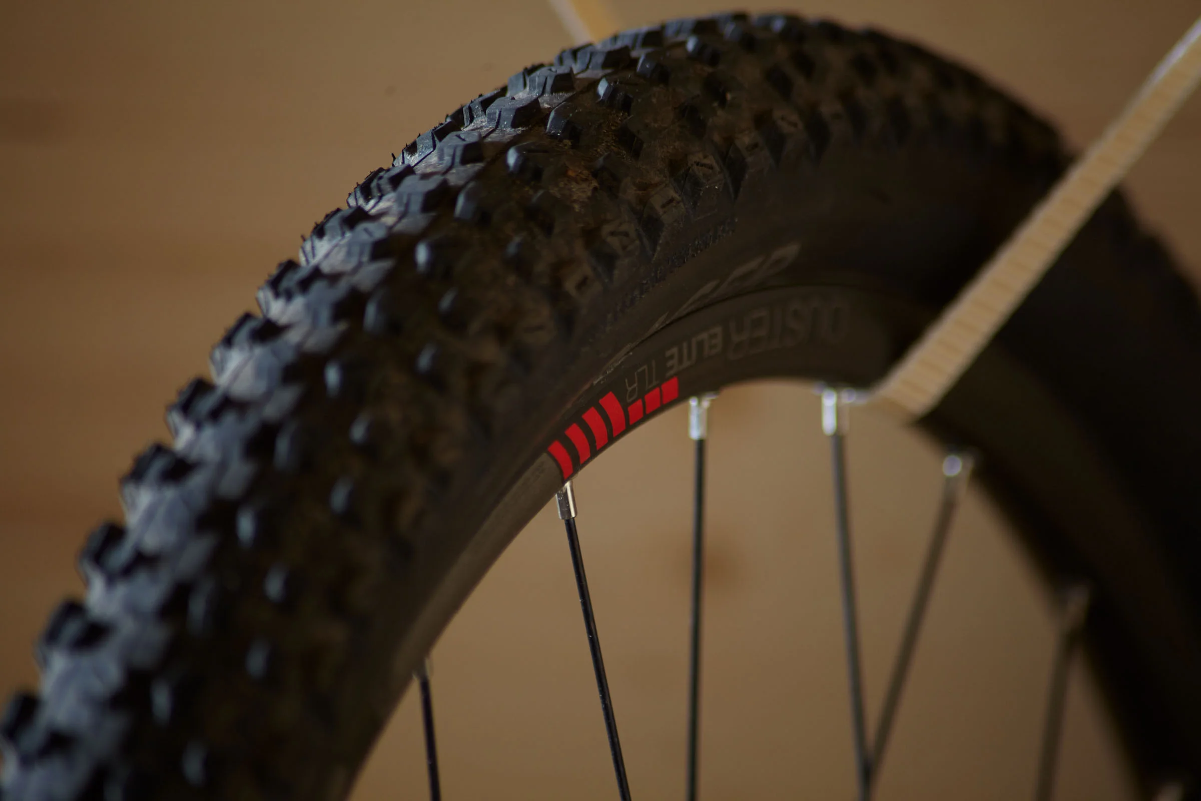 TRAILS_Bike_Stills_Details_3_0050.jpg