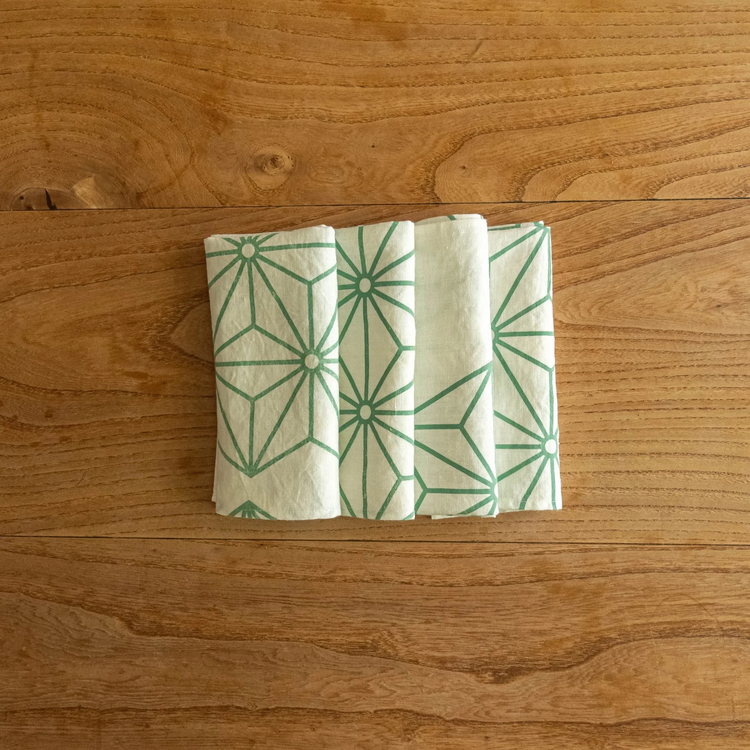 Table+Napkins+%2831+of+86%29.jpg