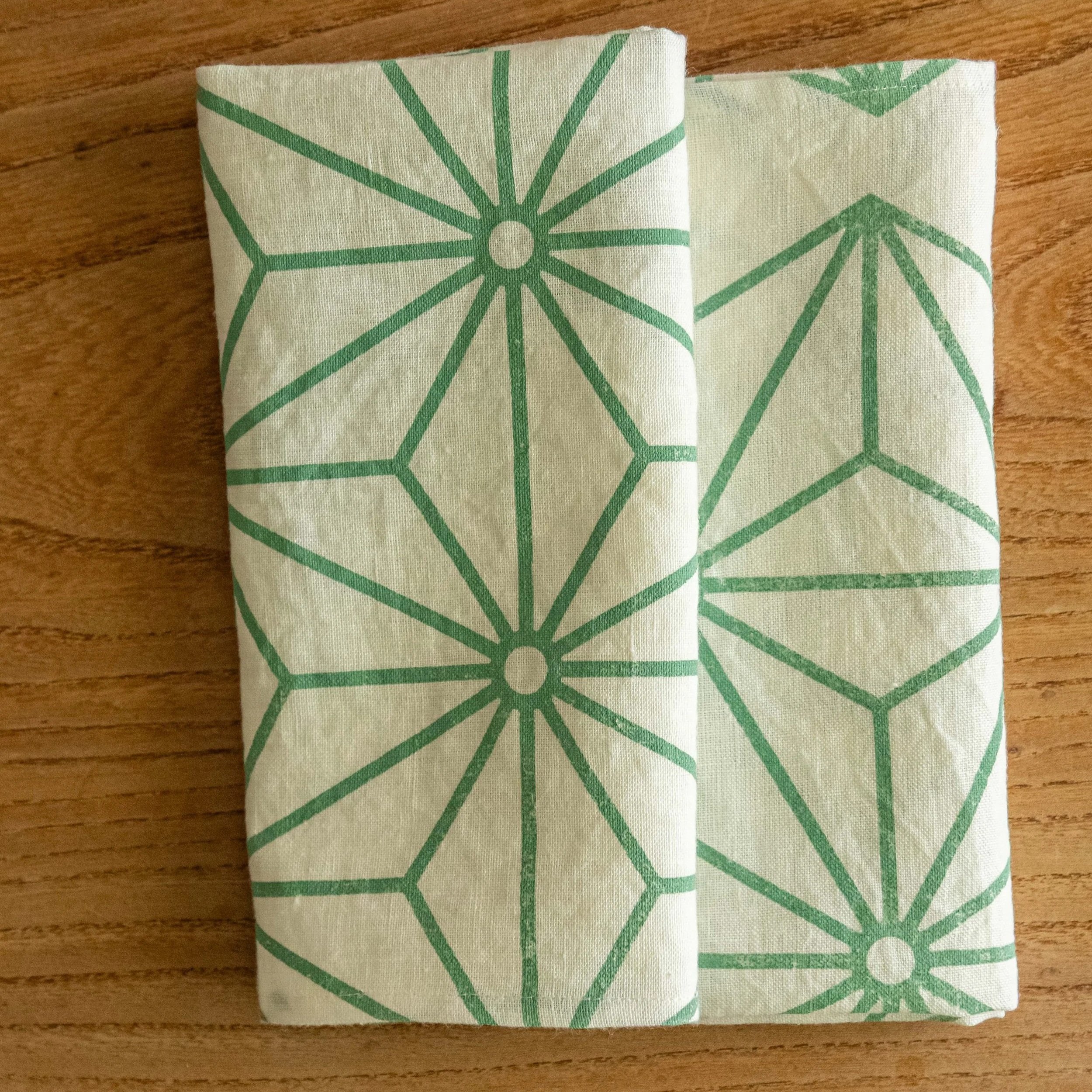 Table+Napkins+%2834+of+86%29.jpg