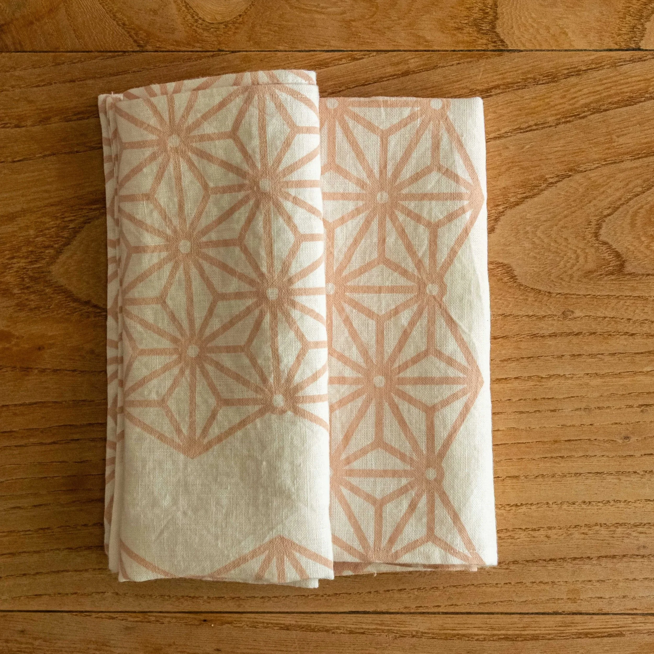 Table+Napkins+%2828+of+86%29.jpg