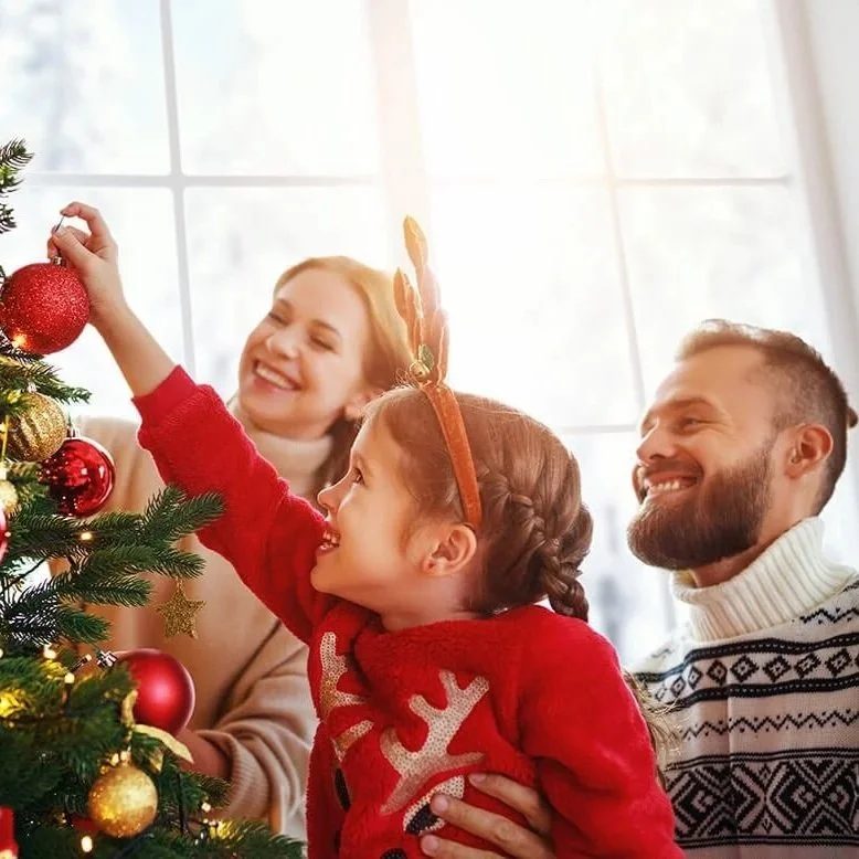 Clubhouse Tree Decorating