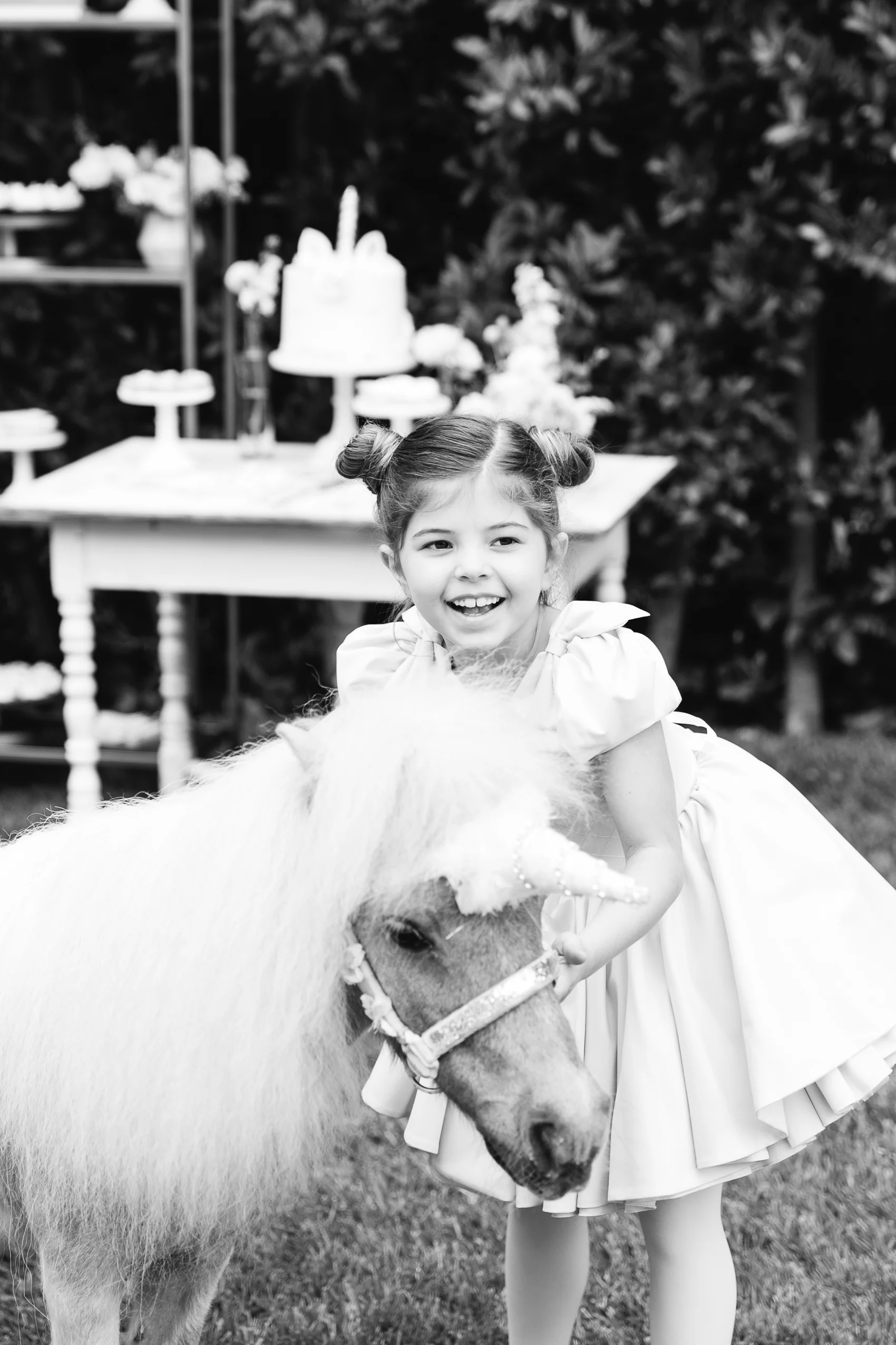 Los_Angeles_Family_Photographer_Luxury_Childrens_Party_Beverly_Hills_Unicorn_Birthday_Party-0635.jpg
