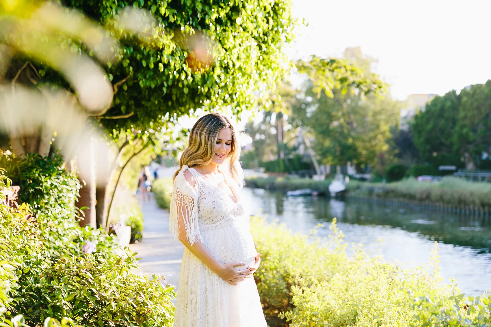 Los_Angeles_Family_Photographer_Maternity_Photos_Baby_Pregnancy_Venice_Beach_Golden_Hour-0037.jpg