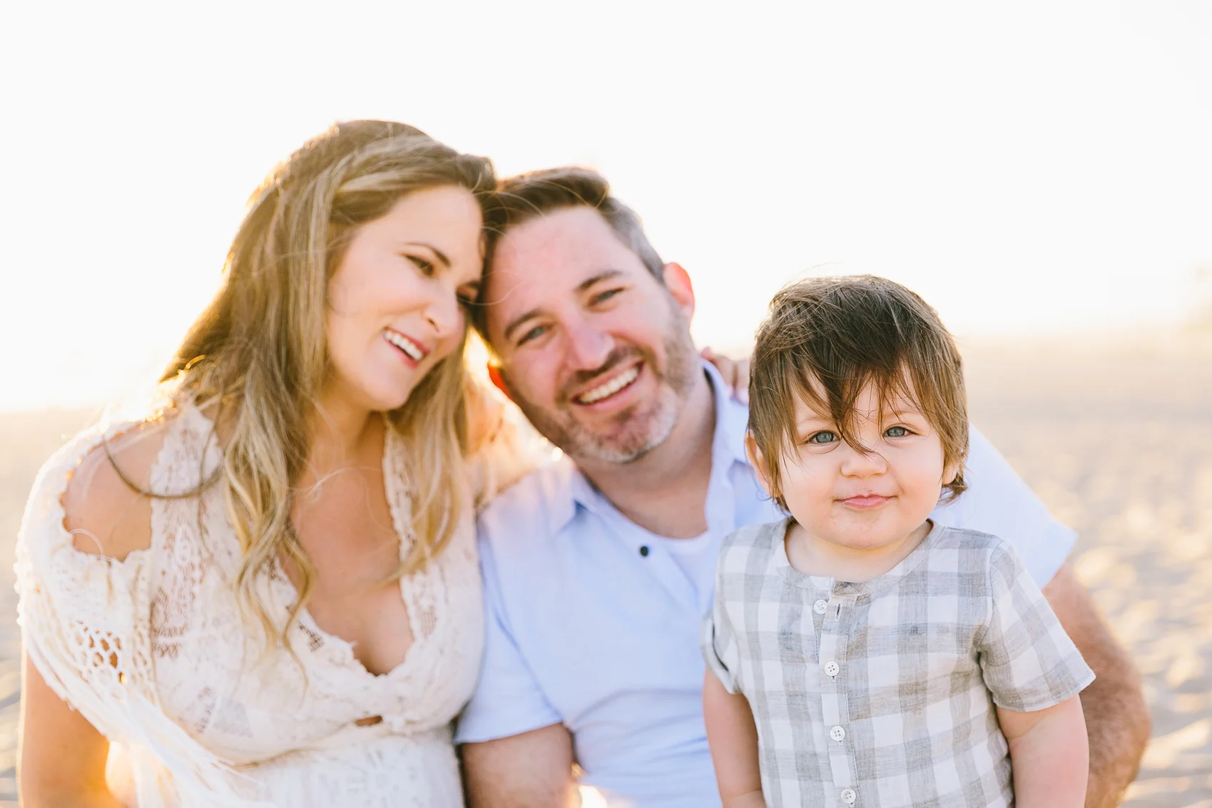 Los_Angeles_Family_Photographer_Maternity_Photos_Baby_Pregnancy_Venice_Beach_Golden_Hour-0642.jpg