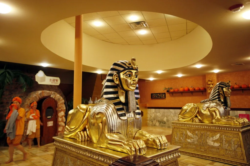 But really... why are there sphinxes? And pumpkins? And a coat of arms (not pictured)?