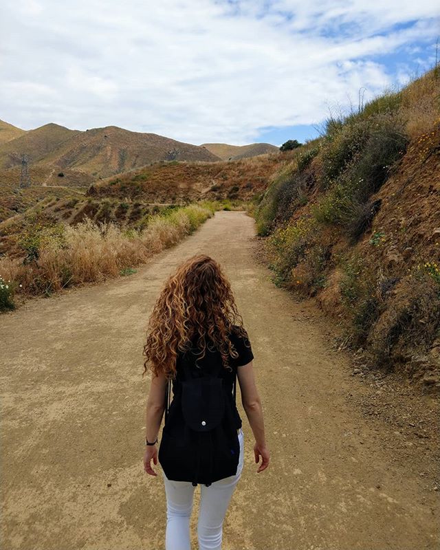 Exploring Southern California. Didn't make in time to see the super bloom but it is magical nonetheless. .
.
.
.
#livingwithlocks #explore #socal #southerncalifornia #hiking #trails #getoutdoors #getoutthere #california #explorecalifornia #travel #tr